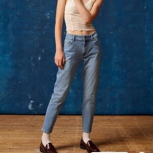 BDG Mid-Rise Skinny Jeans  in Light Blue